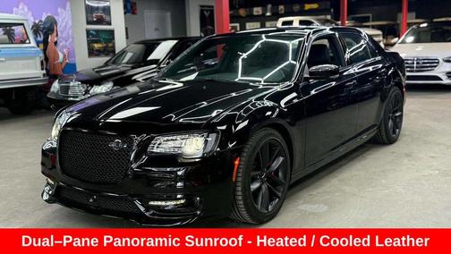 2023 Chrysler 300 C