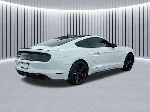 2023 Ford Mustang EcoBoost