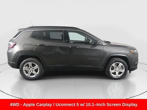 Baltic Gray Metallic Clearcoat 2024 Jeep Compass Latitude