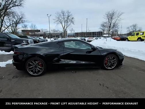 2024 Chevrolet Corvette 2LT RWD