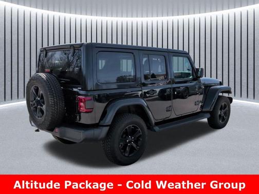 2023 Jeep Wrangler 4-Door Sahara Altitude