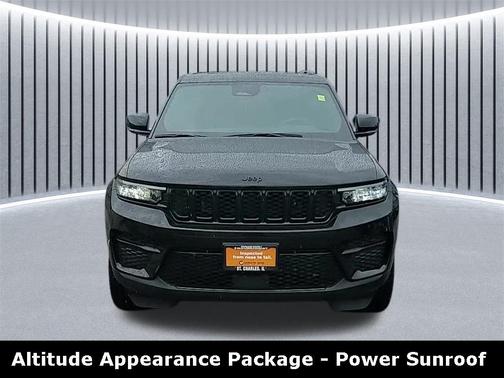 2022 Jeep Grand Cherokee Altitude