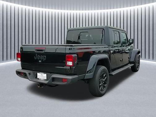 2022 Jeep Gladiator Altitude 4x4