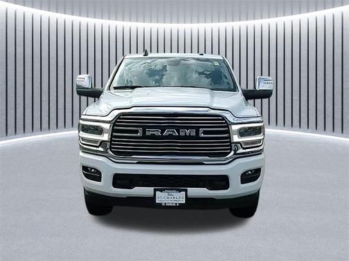 2023 RAM 2500 Laramie Crew Cab 4x4 6'4' Box