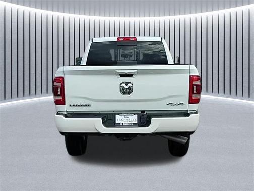 2023 RAM 2500 Laramie Crew Cab 4x4 6'4' Box