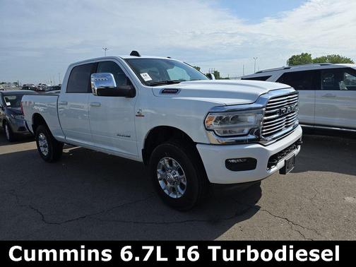 2023 RAM 2500 Laramie Crew Cab 4x4 6'4' Box