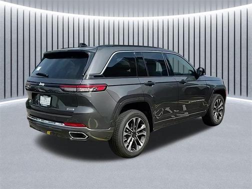 2025 Jeep Grand Cherokee Overland