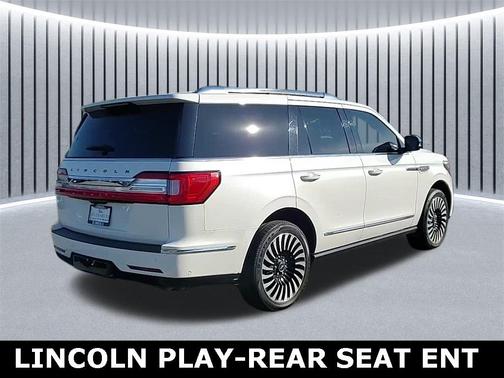 2021 Lincoln Navigator Black Label
