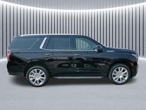 2022 Chevrolet Tahoe 4WD High Country