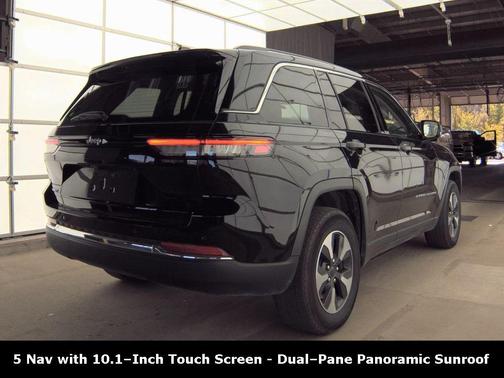 2023 Jeep Grand Cherokee 4xe Base