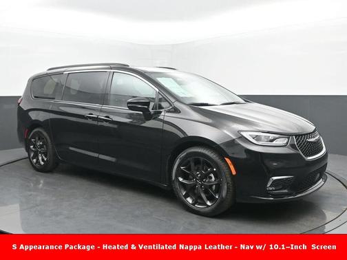 2025 Chrysler Pacifica Limited