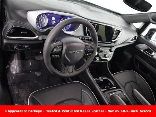 2025 Chrysler Pacifica Limited