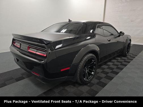 2022 Dodge Challenger R/T Scat Pack Widebody