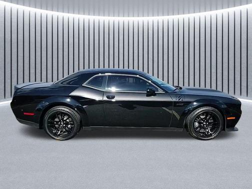 2022 Dodge Challenger R/T Scat Pack Widebody