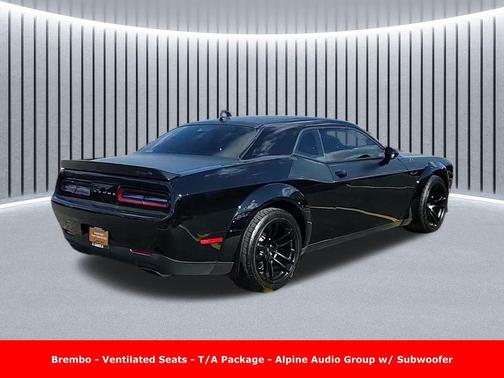 2022 Dodge Challenger R/T Scat Pack Widebody