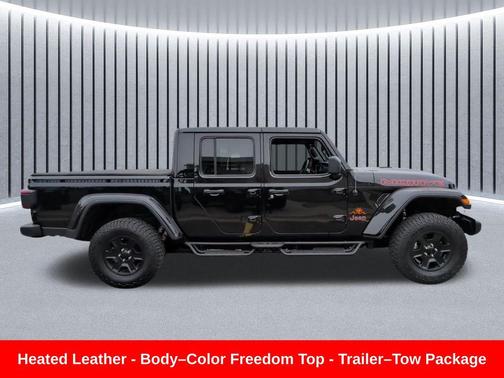 Black Clearcoat 2023 Jeep Gladiator Mojave 4x4