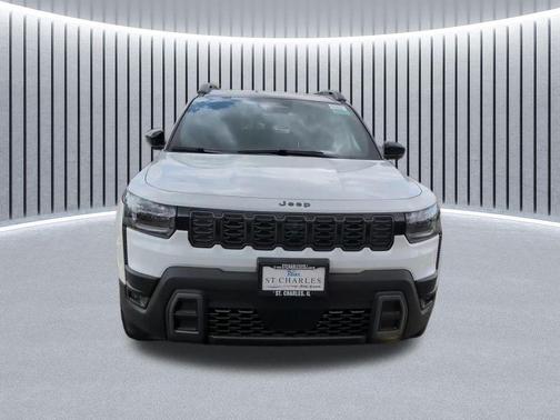 bright white clearcoat 2026 Jeep Cherokee Overland