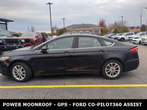 2019 Ford Fusion SE