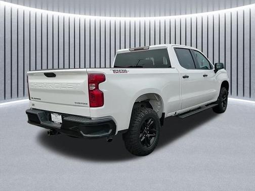 2022 Chevrolet Silverado 1500 Custom Trail Boss