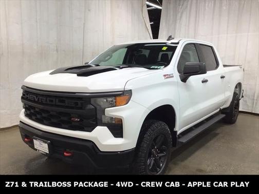 2022 Chevrolet Silverado 1500 Custom Trail Boss