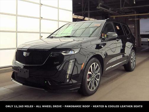 2023 Cadillac XT6 Sport AWD