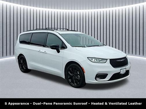 2025 Chrysler Pacifica Limited