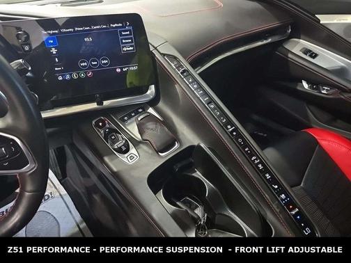 2020 Chevrolet Corvette Stingray w/3LT