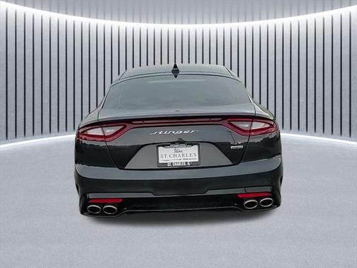 2021 Kia Stinger GT2
