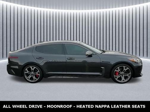 2021 Kia Stinger GT2