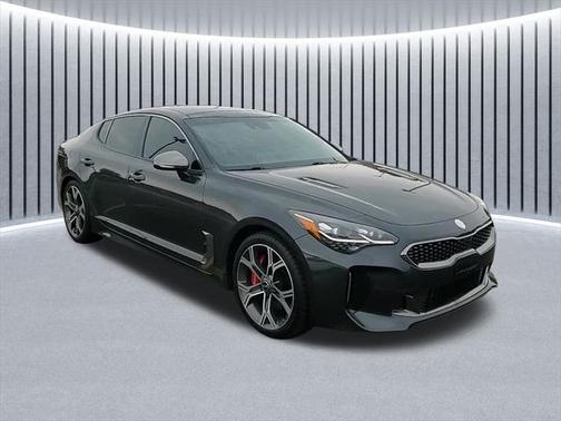 2021 Kia Stinger GT2