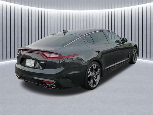 2021 Kia Stinger GT2