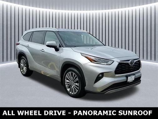 2023 Toyota Highlander Platinum