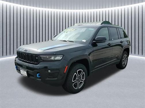2023 Jeep Grand Cherokee 4xe Trailhawk
