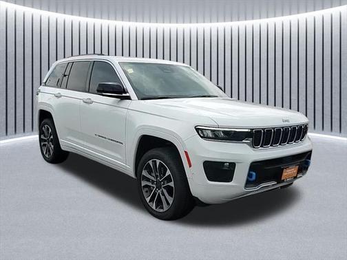 2023 Jeep Grand Cherokee 4xe Overland
