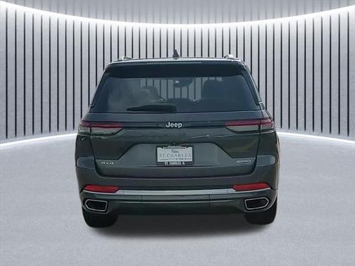 2023 Jeep Grand Cherokee Summit