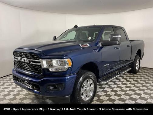 2024 RAM 2500 Big Horn Crew Cab 4x4 6'4' Box