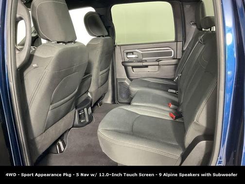 2024 RAM 2500 Big Horn Crew Cab 4x4 6'4' Box
