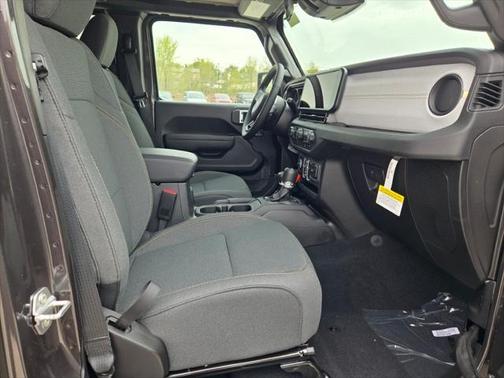 2025 Jeep Wrangler 4xe Sport S