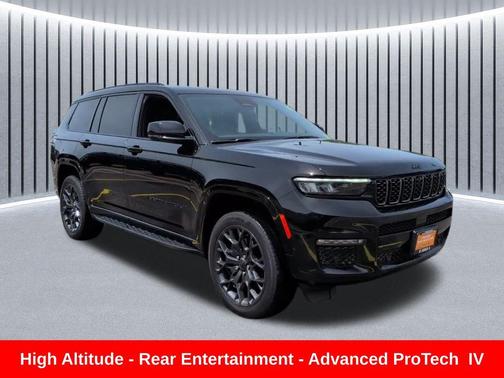Diamond Black Crystal Pearlcoat 2023 Jeep Grand Cherokee L Summit