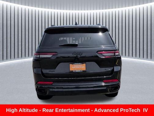 Diamond Black Crystal Pearlcoat 2023 Jeep Grand Cherokee L Summit