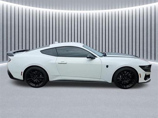 2024 Ford Mustang Dark Horse Fastback