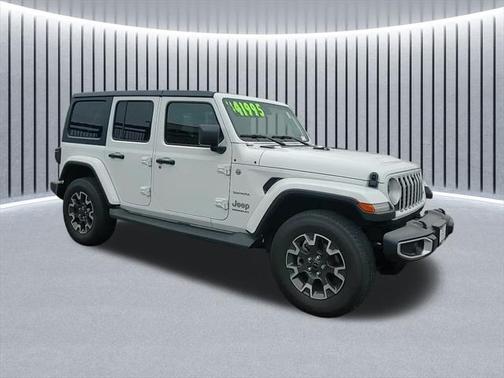 2024 Jeep Wrangler 4-Door Sahara
