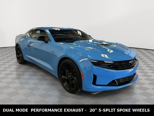 2022 Chevrolet Camaro RWD Coupe LT1
