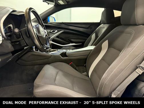 2022 Chevrolet Camaro RWD Coupe LT1