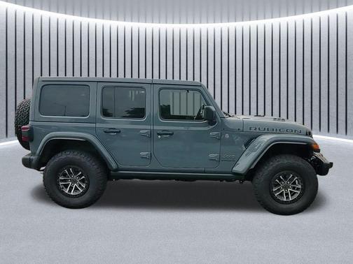 Anvil Clear Coat 2024 Jeep Wrangler Rubicon 392