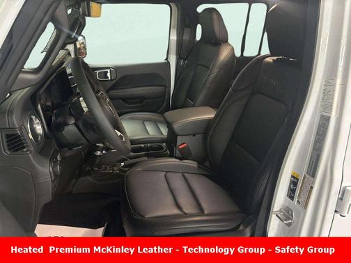 2024 Jeep Wrangler 4-Door Sahara