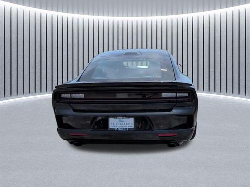 Diamond Black Crystal Pearlcoat 2026 Dodge Charger R/T