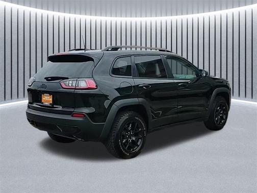 2022 Jeep Cherokee X 4x4
