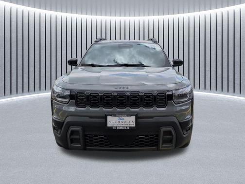 Sting-Gray Clearcoat 2026 Jeep Cherokee Laredo 4x4