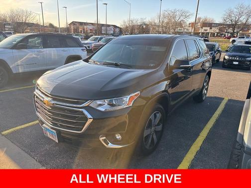 Mosaic Black Metallic 2019 Chevrolet Traverse LT Leather
